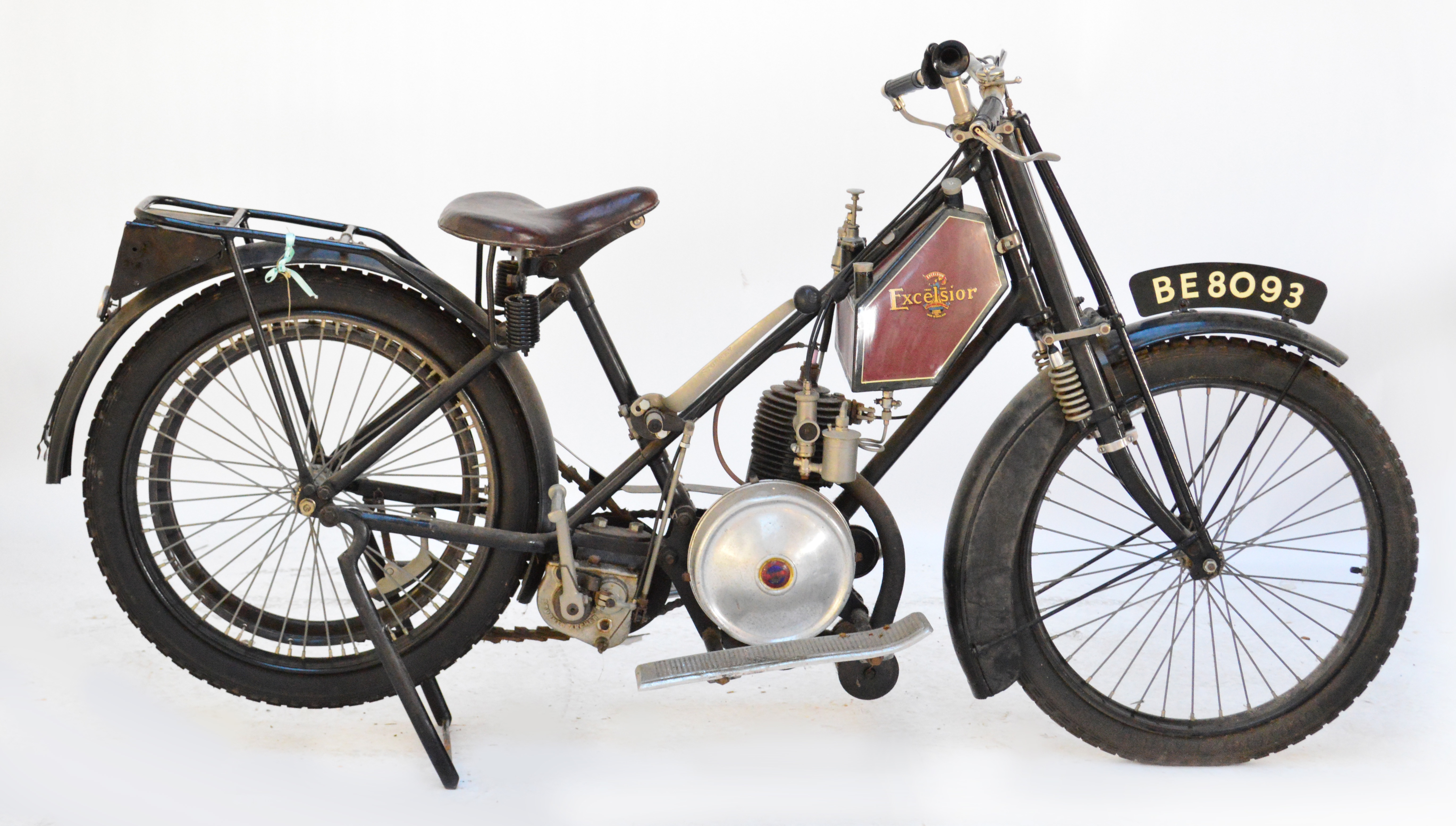 A 1921 Excelsior 250cc motorcycle.